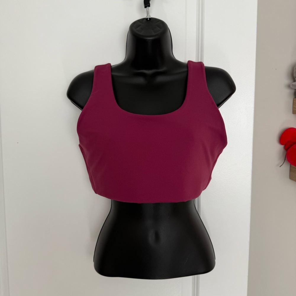 Nike Alate All U Light-Support Lightly Lined U-Neck Sports Bra